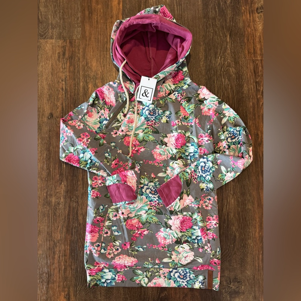 Women’s NWT Ampersand Ave. double hood sweatshirt